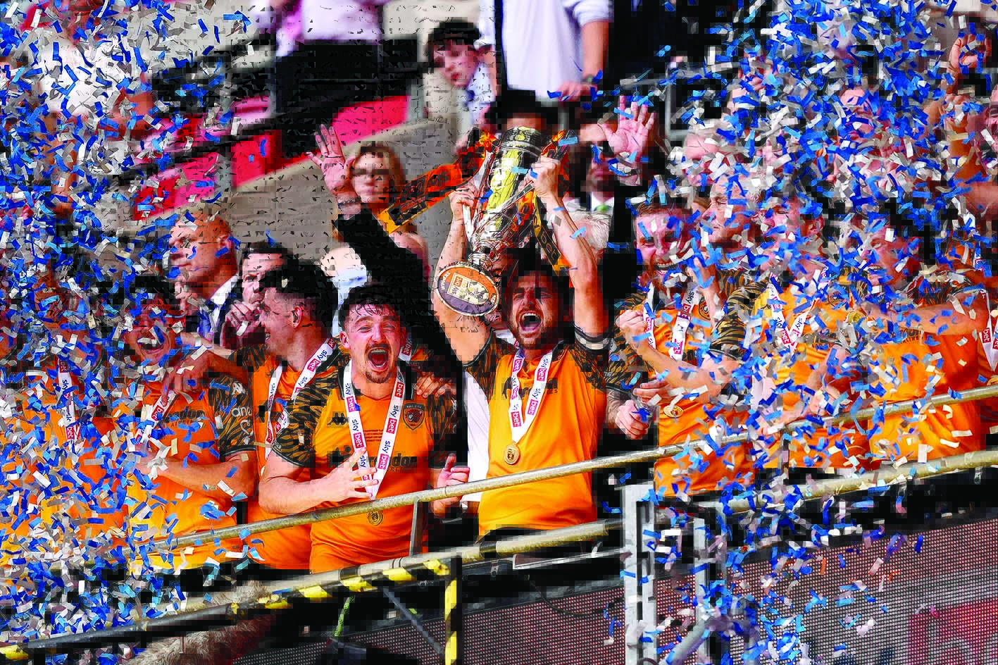 Dramatic late goal sends Hull back to Premier League