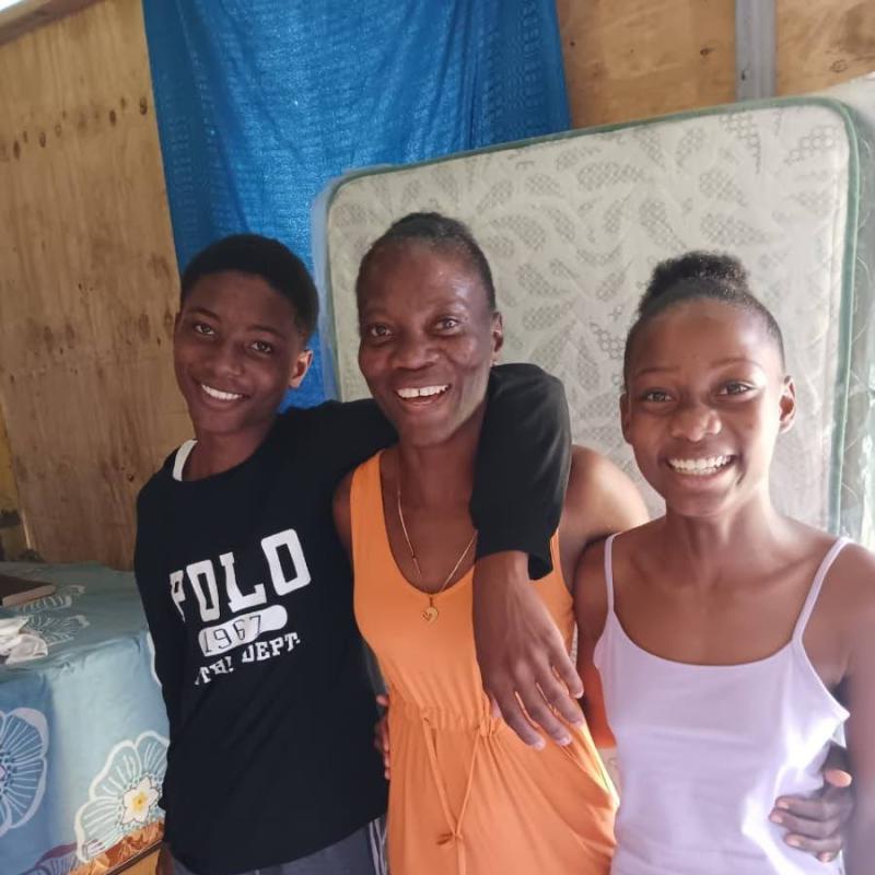 Burnt out mom of 6 gets more than a Bible 
