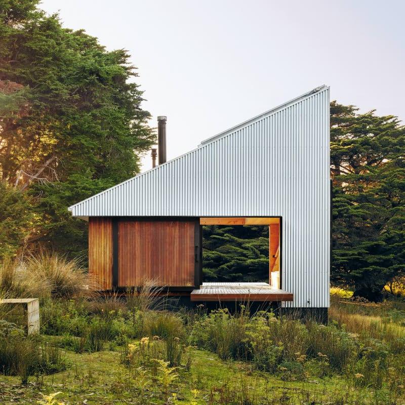 Jamaicans can now get Airbnb payments via bank accounts