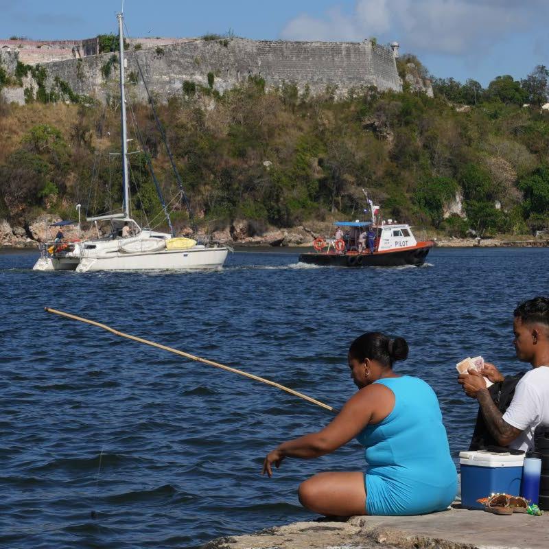 Missing sailboats land in Havana after being located by Mexican navy
