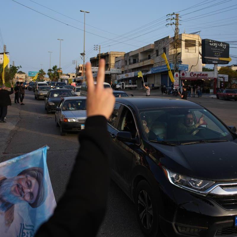Trump and Iranian foreign minister say Strait of Hormuz is fully open 