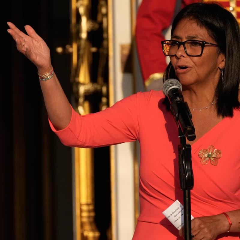 Editorial | Delcy Rodriguez’s brooch