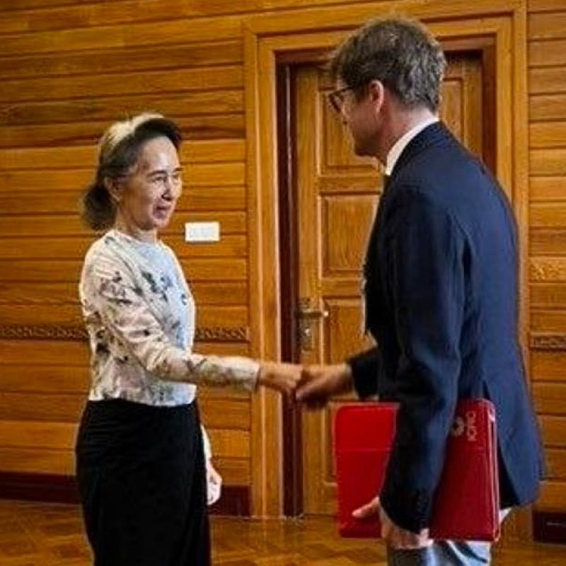ASEAN call to free Aung San Suu Kyi rebuffed