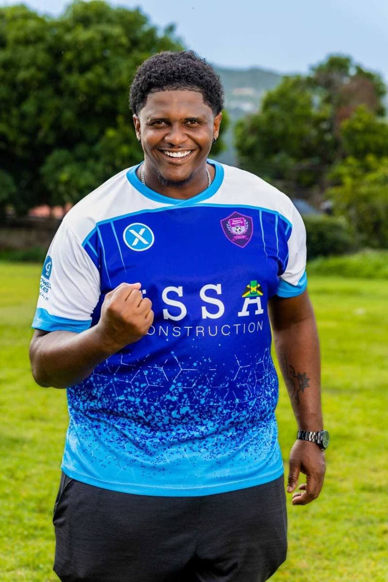 Neo Oxford, founder of Reinas Academy.