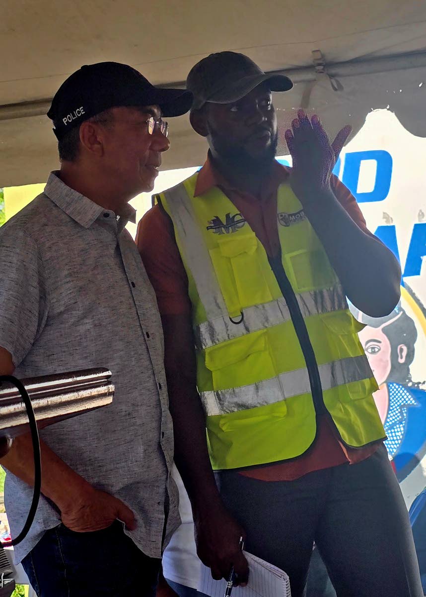 Deputy Prime Minister Dr Horace Chang (left) and Montego Bay Mayor Richard Vernon at Wednesday’s meeting.