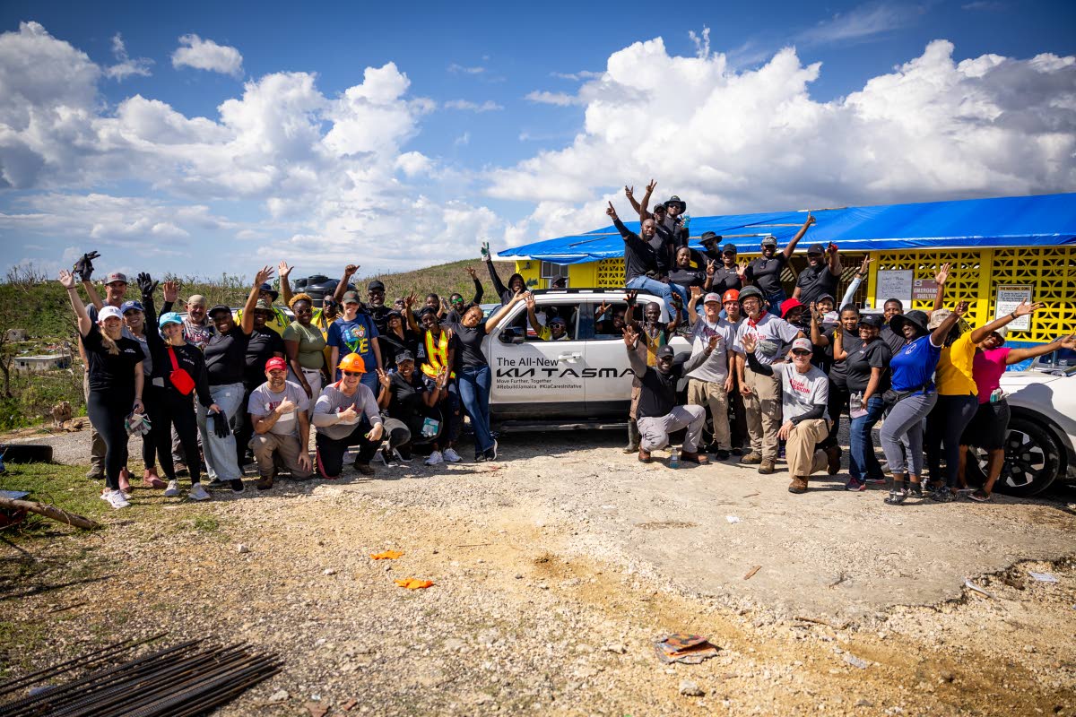 The volunteer activity also marked the local launch of the all-new Kia Tasman pickup.