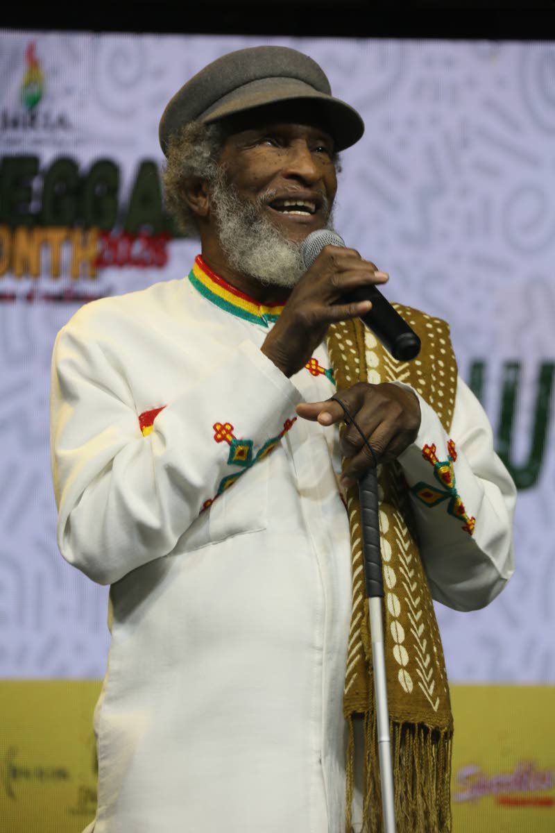 Clive Hunt singing ‘Milk and Honey’.