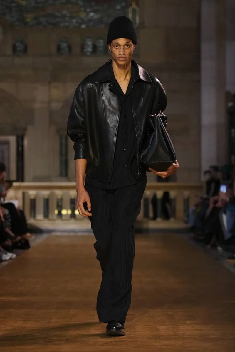 SAINT star Romaine Dixon was Look 43 for Cult Gaia’s runway show titled, ‘Shirzan — The Gathering’ by creative director Jasmin Larian Hekmat.