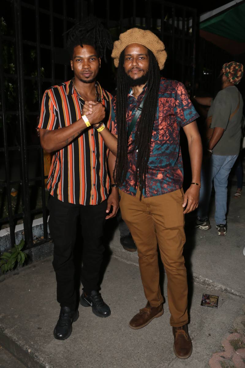 D’Yani and Ras-I pause backstage for a quick photo during the tribute. 