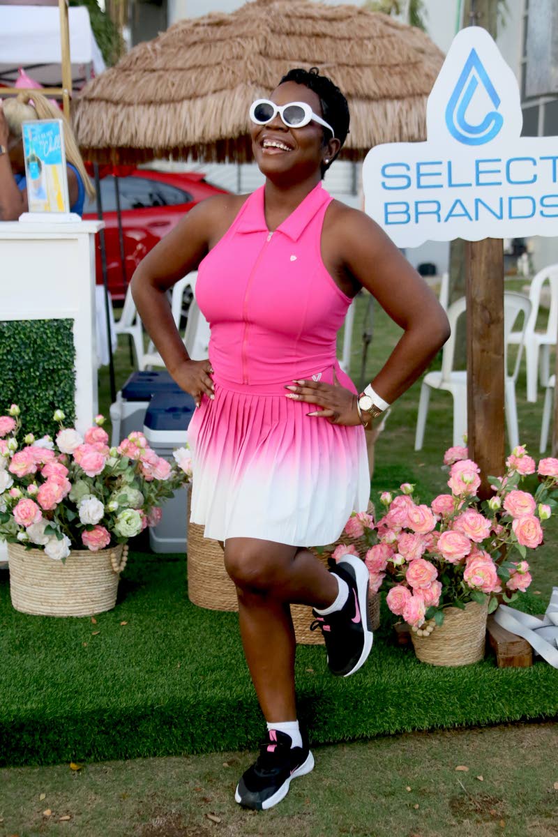 Pisces-born attorney Dahlia Thomas continued her birthday celebrations on the golf course and surely had a good time.