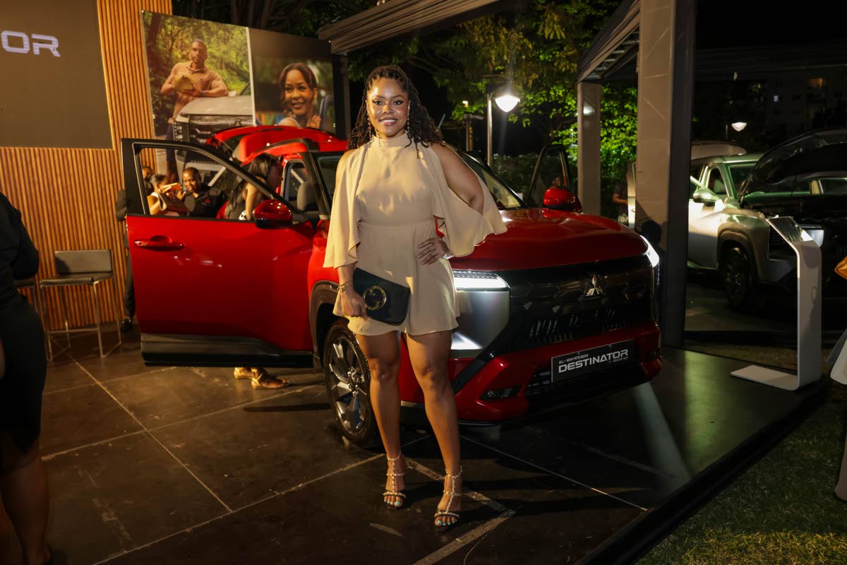 Fitness trainer Iesha Crooks is spotted looking fit and fabulous.