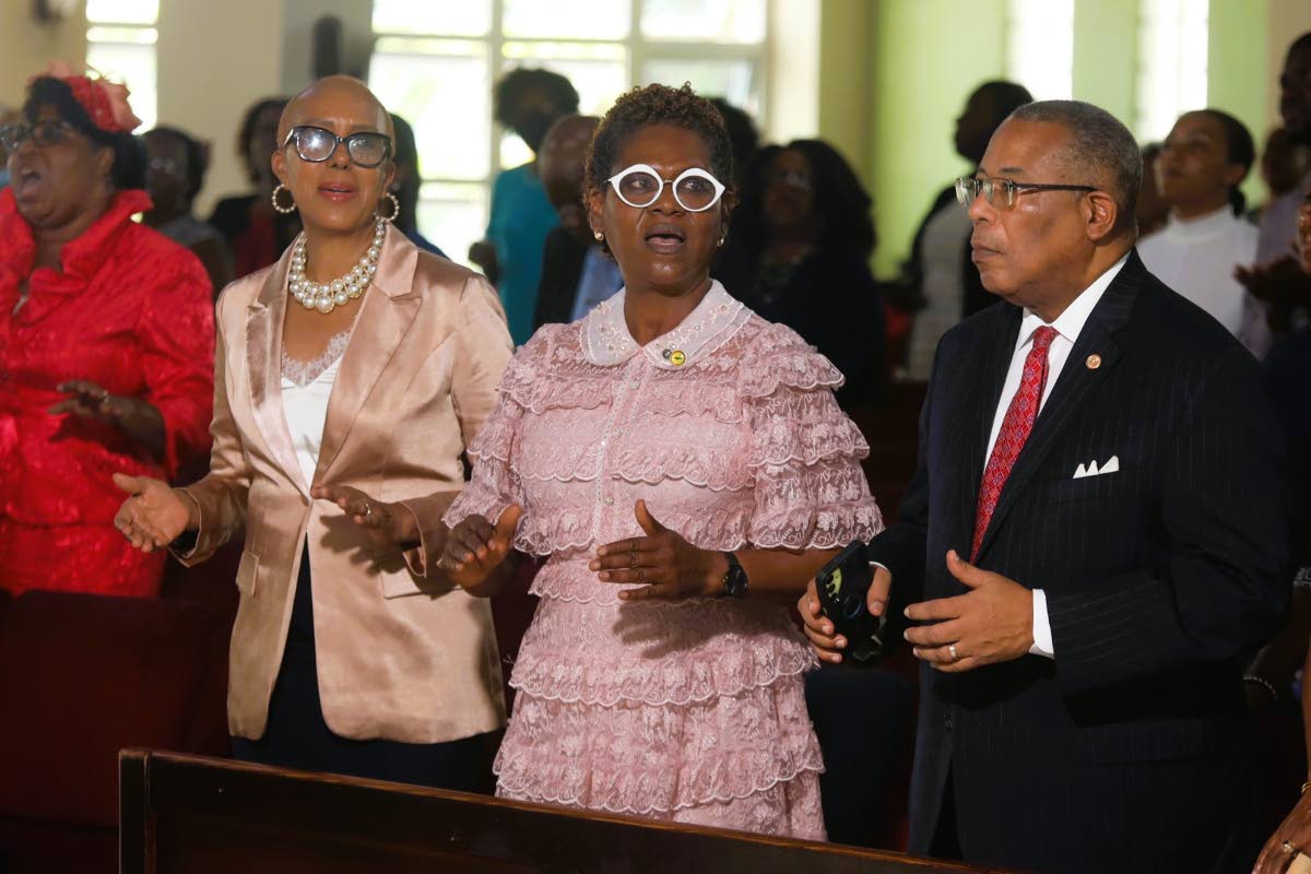 (From left) Minister of Finance and the Public Service, Fayval Williams, Marcia Bent, CBFFAJ president and Anthony Hylton, opposition spokesman on trade, industry and global logistics at the CBFFAJ 60th Anniversary Church Service.