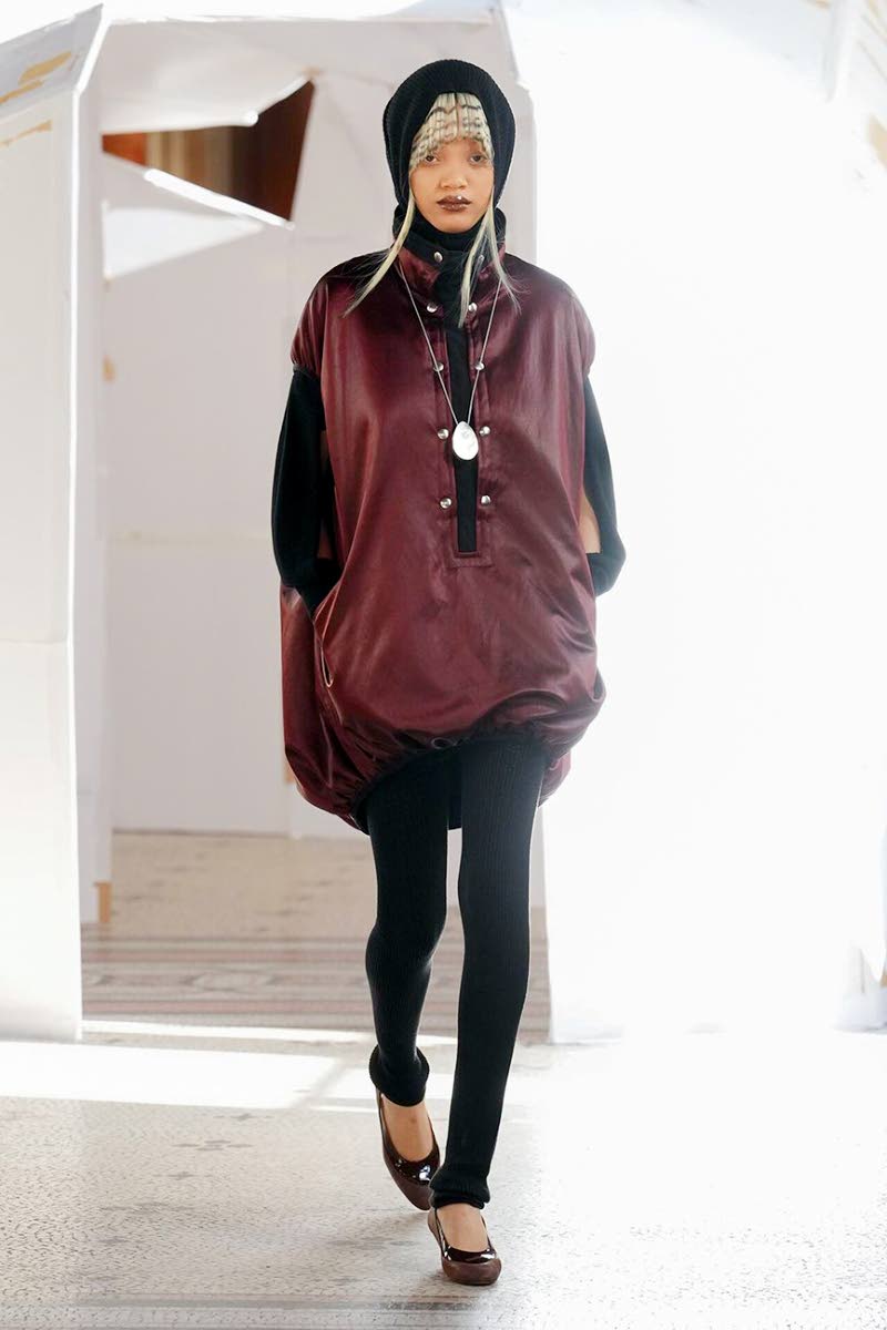 Booking seven runway assignments for her Paris Fashion Week outing, SAINT’s in-demand face Sanique Dill included Kiko Kostadinov’s collection on the list. Designers Laura Fanning and Deanna Fanning drew inspiration for the 32-look collection from their