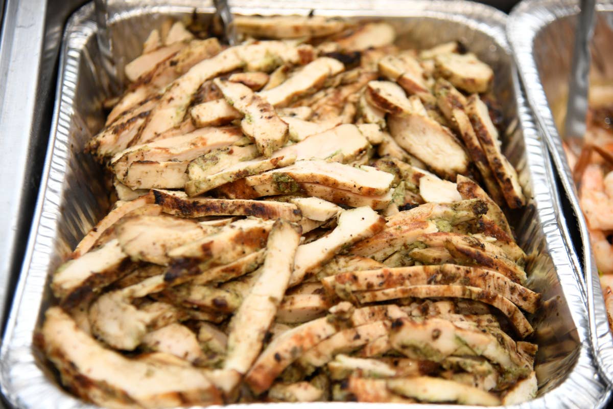 Uncorked Jamaica’s honey jerk chicken delivers a bold yet balanced expression of Jamaican flavour, combining smoky jerk spices with a subtle sweetness in a dish created for the Le Dîner en Blanc Jamaica menu.