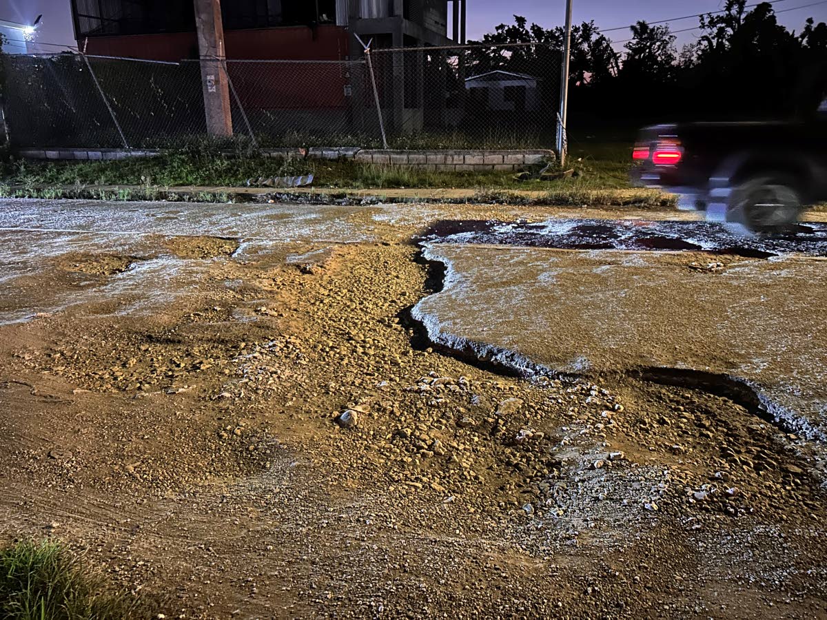 A section of the main roadway in Strathbogie, Westmoreland.
