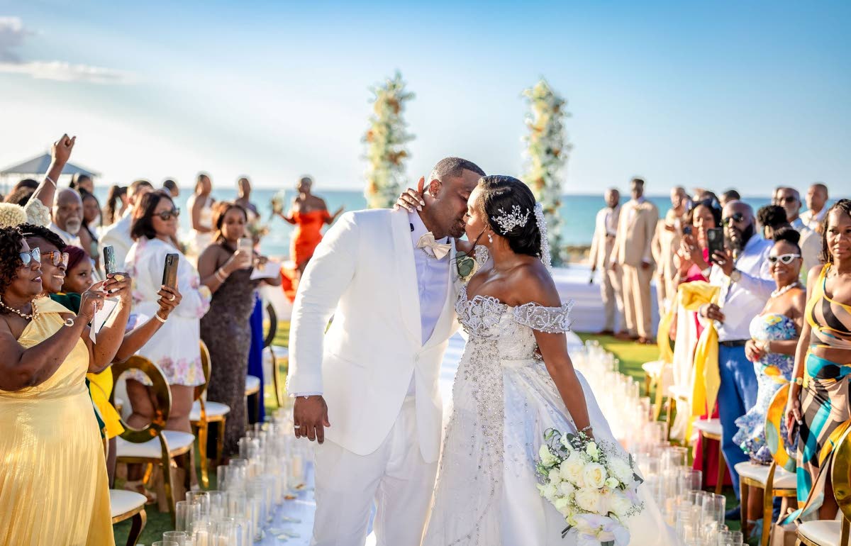 Rashaan and Stacia share their first kiss as husband and wife.