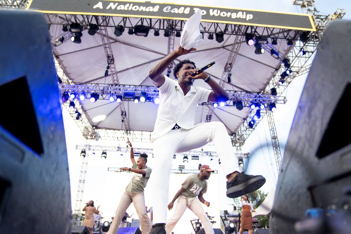 Johnmark Wiggan gives an energetic performance at Come Alive 2026.