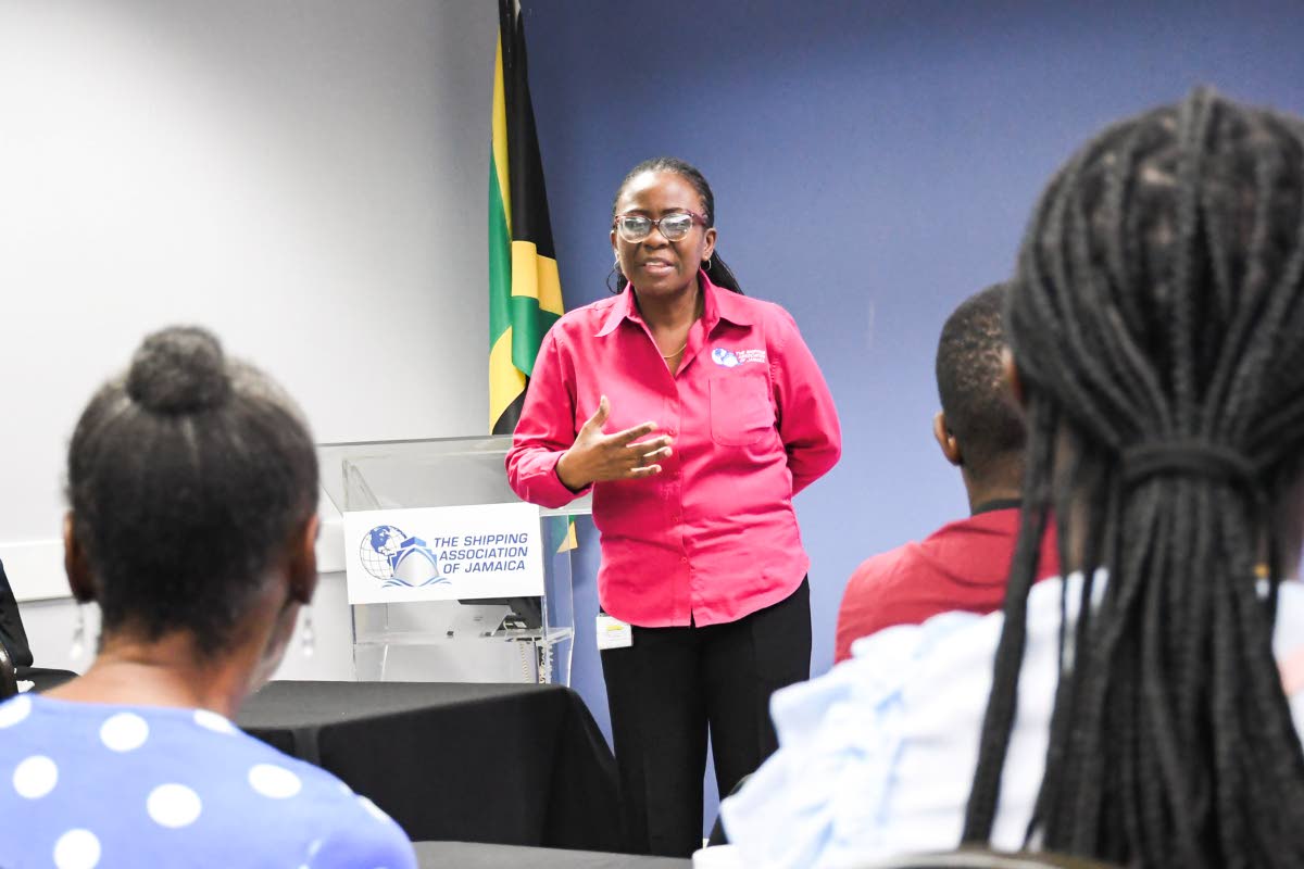  Janet Smith, human resource business manager at the Shipping Association of Jamaica, guides participants through résumé development and interview preparation during the association’s Level Up career workshop.