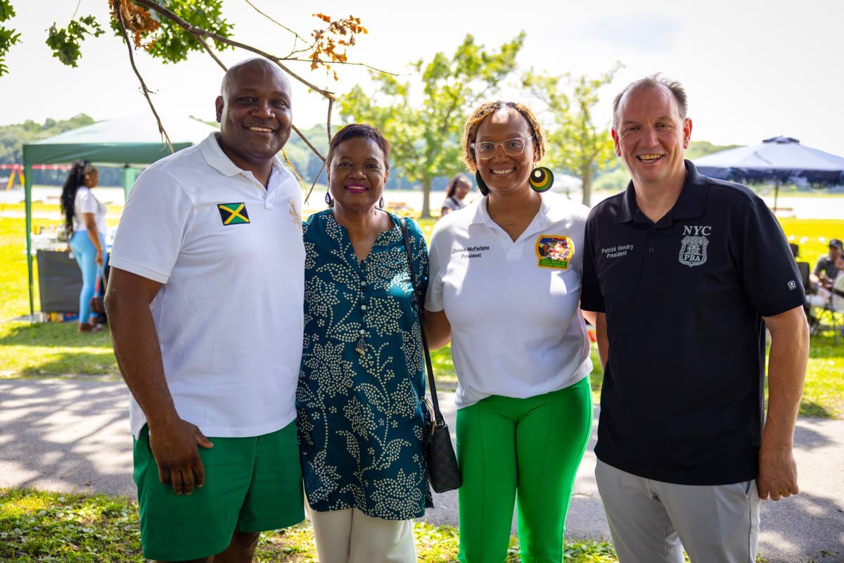 From left: Sergeants Benevolent Association Vice President Edmund Small, Ariel Bowen, Officer in Charge Consulate General of Jamaica, Lieutenant Danae McFarlane, President of JAMLEO, Police Benevolent Association President Patrick Hendry.