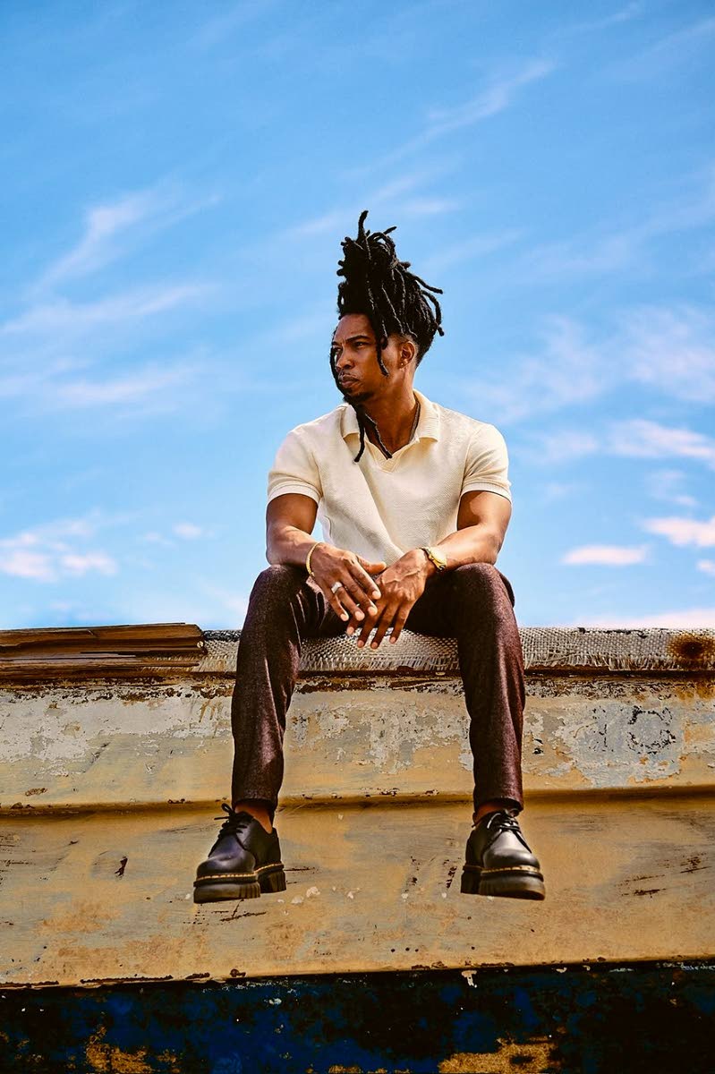 Having dropped his first EP, ‘MUSE’, last year, D’Yani has now released his debut album, ‘L.L.A.P.