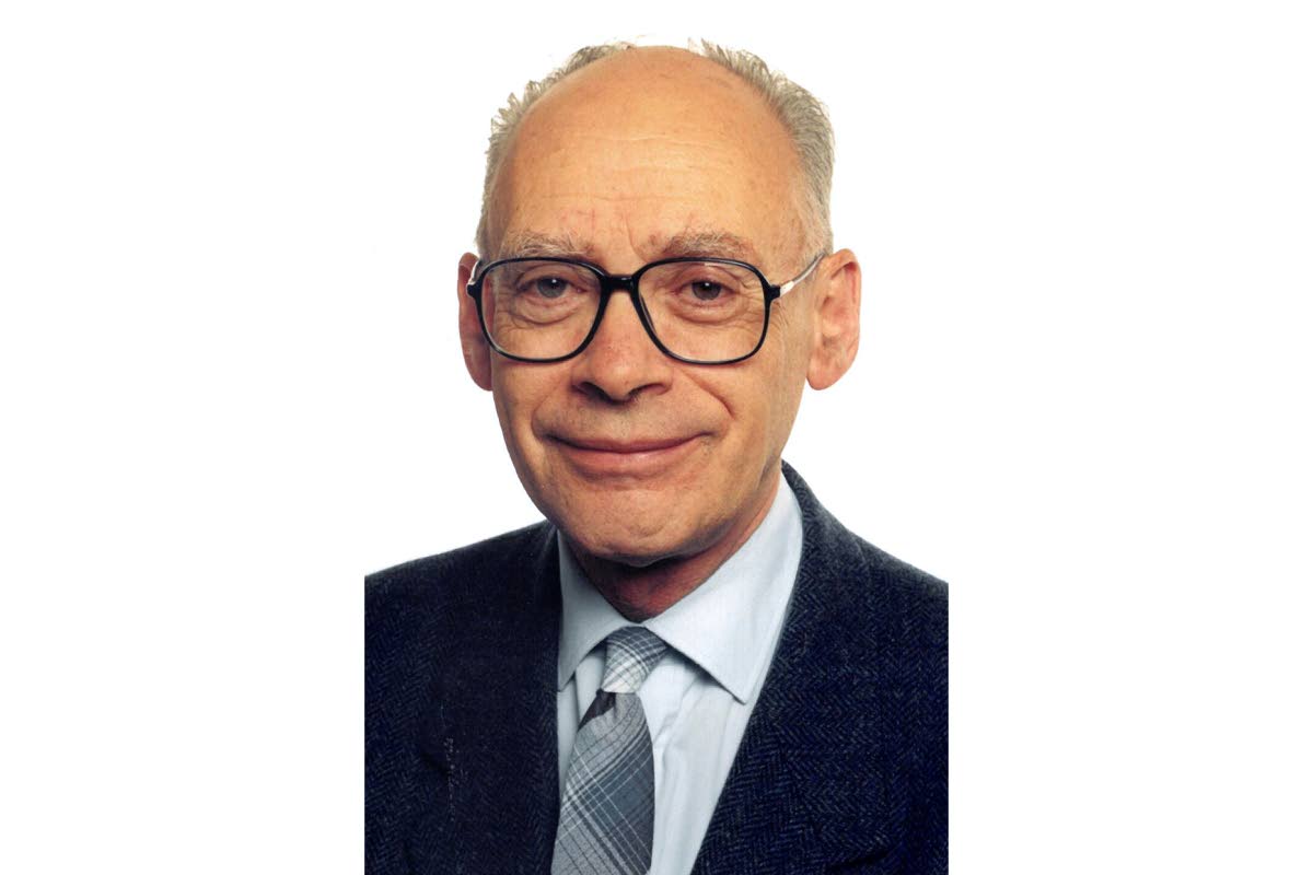 This photo provided by the Academy of Sciences shows Henri B. Kagan, who won the 2026 Nobel Prize in chemistry for his work on mirror images in chemical molecules, during a portrait session.