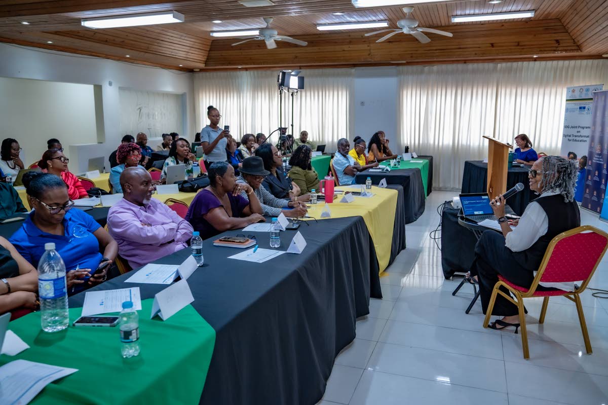 Some of the participants at the SDG school nutrition sensitisation session held in Mandeville.