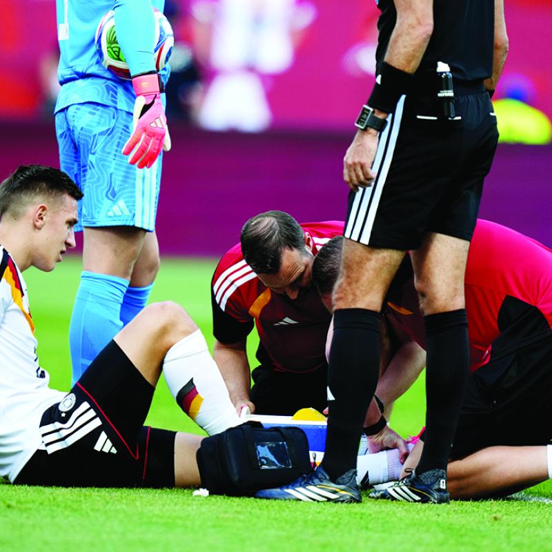 Germany’s Schlotterbeck out for the rest of World Cup