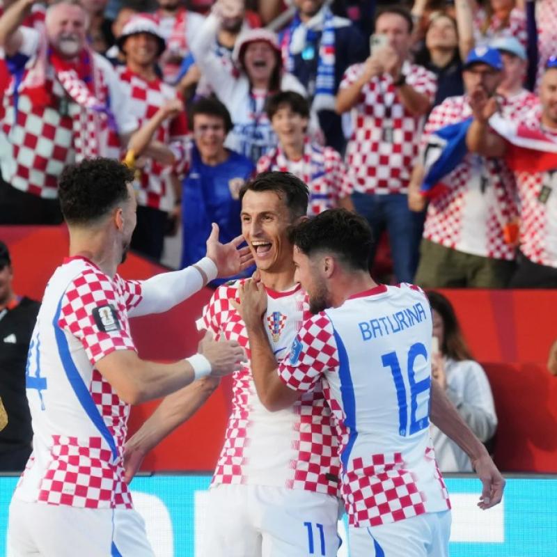 Croatia stays alive for World Cup knockout round and eliminates Panama with 1-0 win