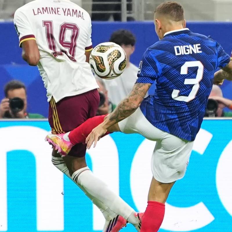PSG strengthen with Digneâs return