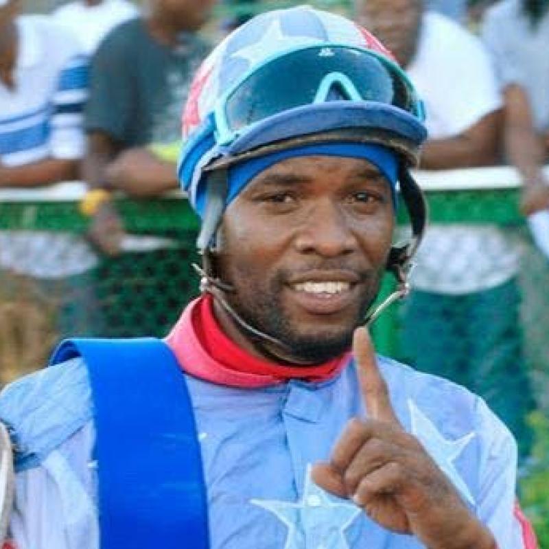Nelson captures Century Casino Oaks