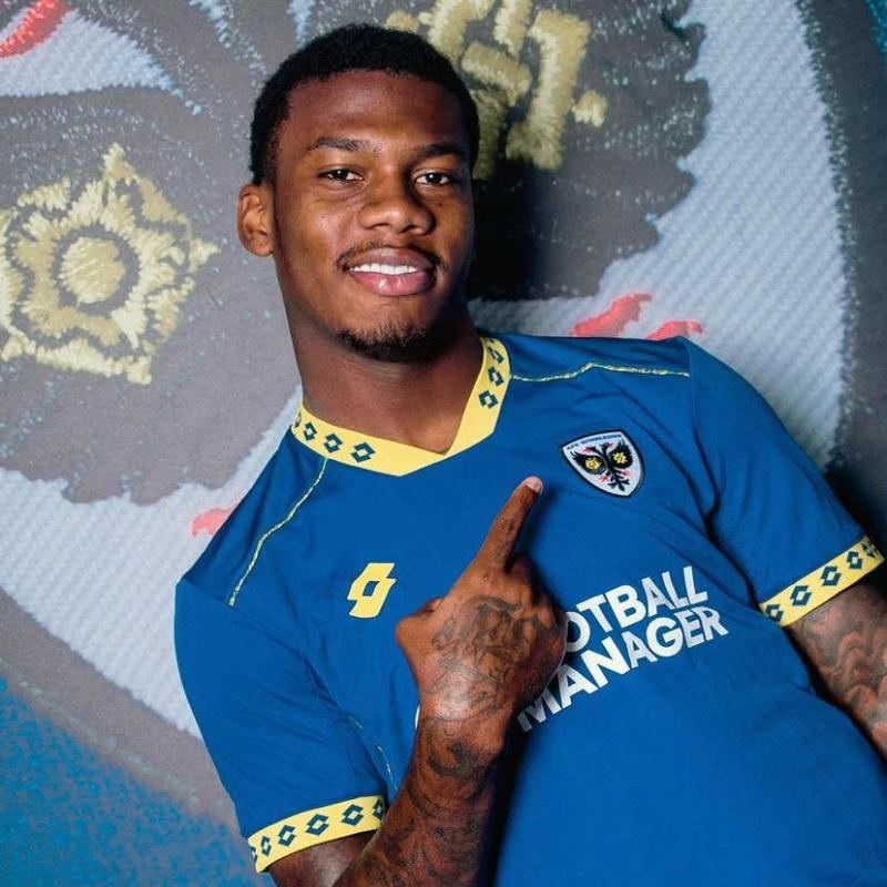 Footballer Dujuan âWhisperâ Richards joins AFC Wimbledon on loan from Chelsea
