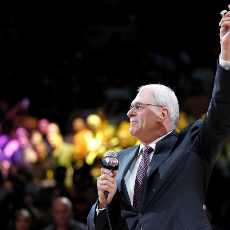 Lakers to unveil Phil Jackson statue next year
