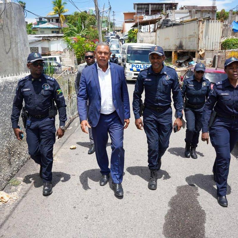 Three cops shot in MoBay operation