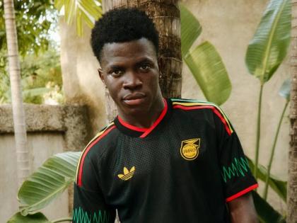 Away jersey.