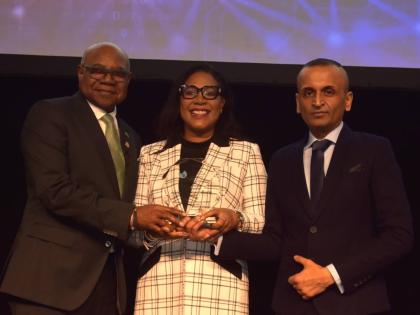 Mureen James (centre), executive director of the Montego Bay Convention Centre, accepts one of two awards from Yatan Ahluwalia (right), secretary general of the Pacific Area Travel Writers Association (PATWA), and Jamaica’s tourism minister, Edmund Bartl