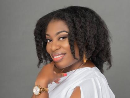 Sadra Madonna - Lindsay