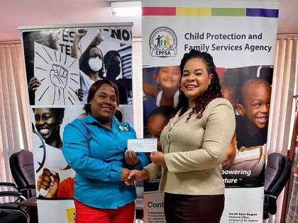 Jamaicans for Justice (JFJ), one of Jamaica’s leading human rights organisations, presented a cheque of J$250,000 to support residential facilities housing children in state care. The donation, which includes part proceeds from the 2025 Run for Rights 5K