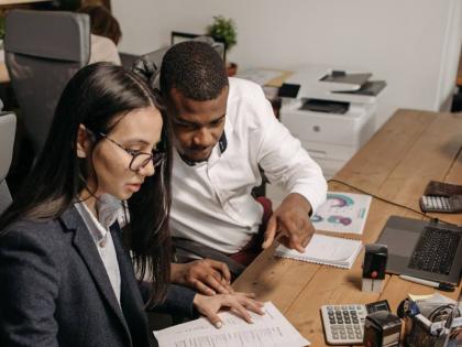 If your spouse accompanies you, their education, first official language ability and any Canadian work experience can add up to 40 points to your score under the CRS