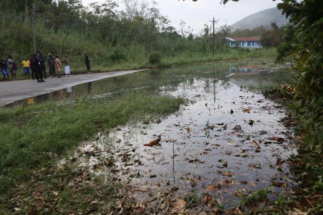 Rising groundwater in Content, Manchester. The health ministry the outbreak is directly linked to environmental conditions created by Hurricane Melissa, which increased exposure to contaminated water and soil. It has not said Content is an area of concen.