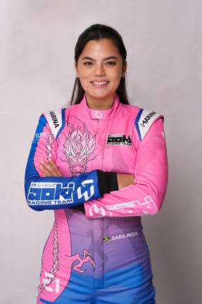 Sara Misir Aoki Team Racing.