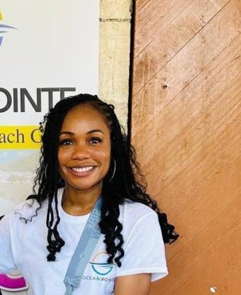 Nickolette Robotham.