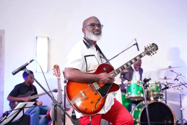 Guitarist, composer and educator Seretse Small, along with a few friends, will present ‘An Amazing Night of Music’ at The Jamaica Pegasus hotel in New Kingston tonight.