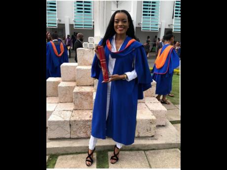 Jodian Fearon, passed away mere hours after giving birth to a daughter.